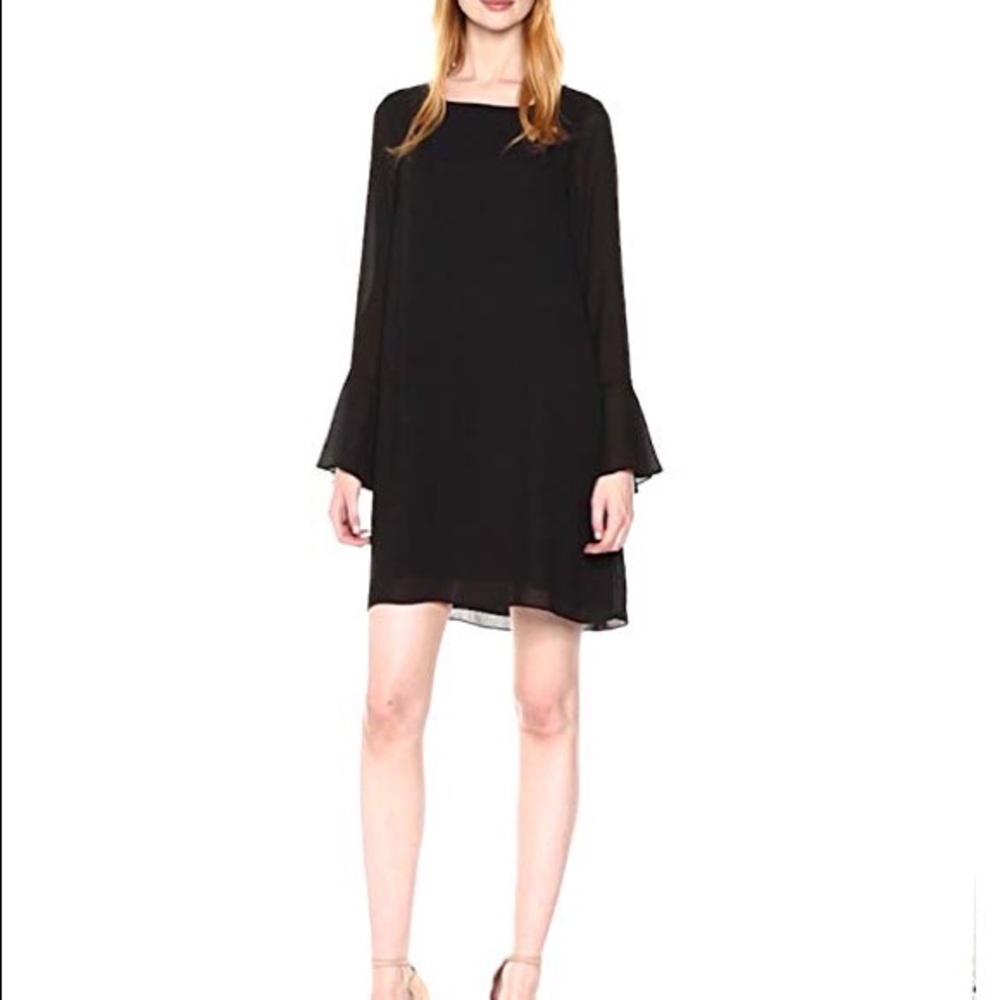 NWT Max Studio Women's Long Dress w/ Bell Sleeves - size Small.